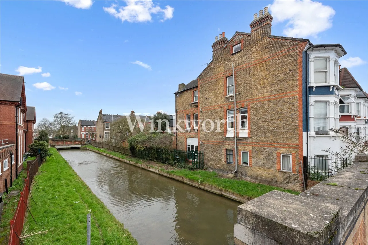 Pemberton Road, London, N4, photo 6