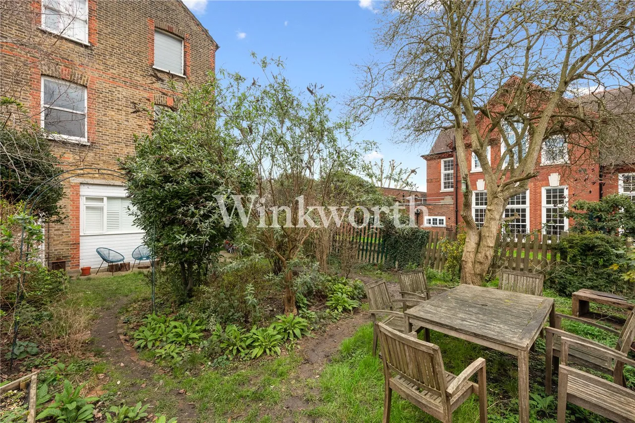 Pemberton Road, London, N4, photo 8