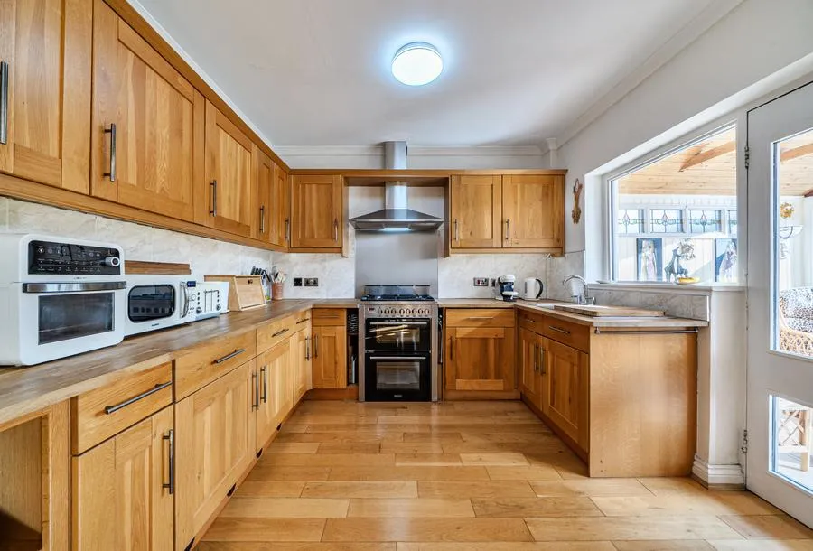 Mawney Road, Romford, RM7, photo 9
