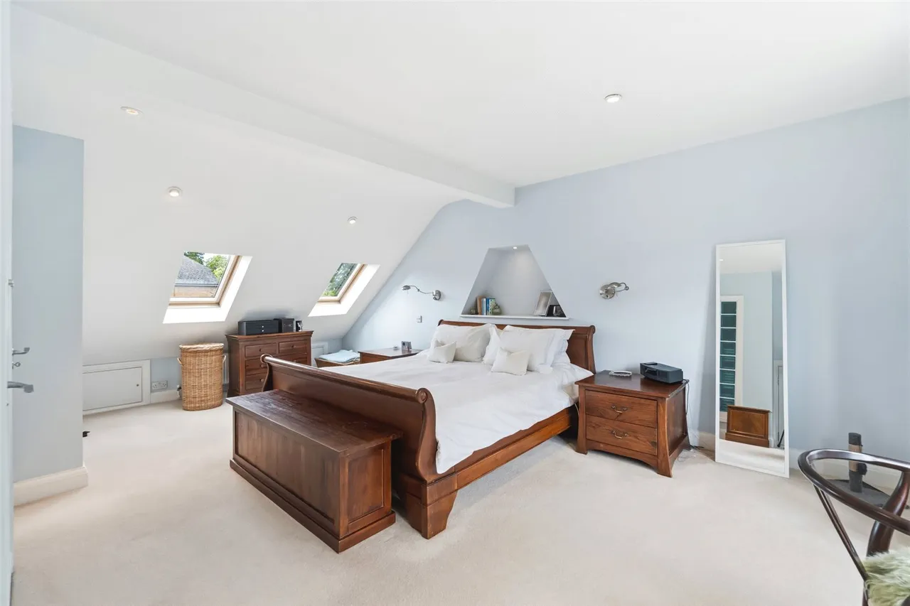 Glamorgan Road, Hampton Wick, KT1 4HP, photo 11