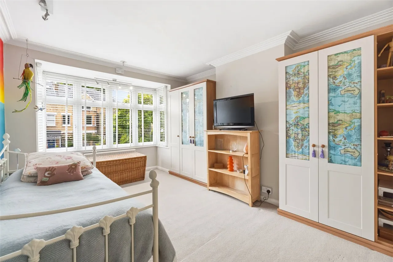 Glamorgan Road, Hampton Wick, KT1 4HP, photo 7