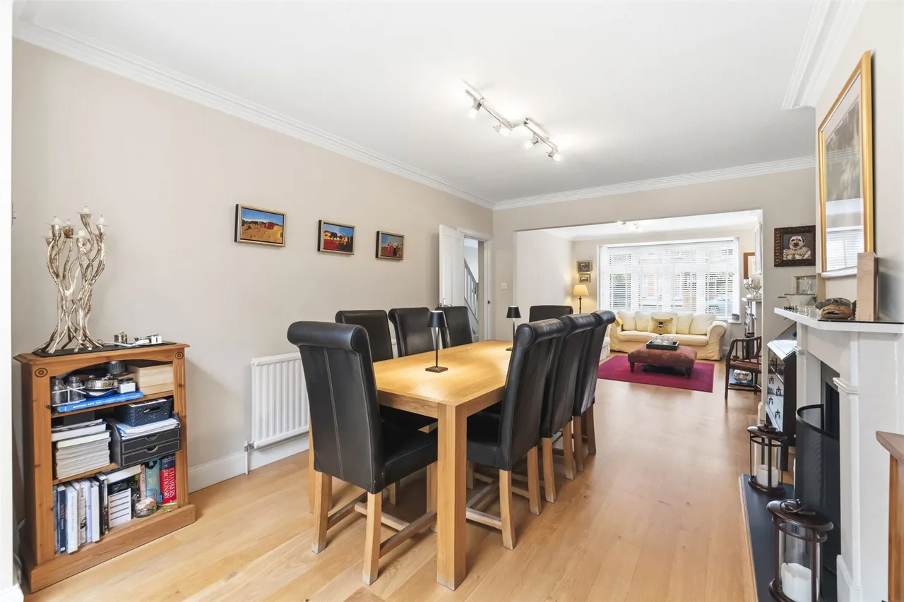 Glamorgan Road, Hampton Wick, KT1 4HP, photo 4