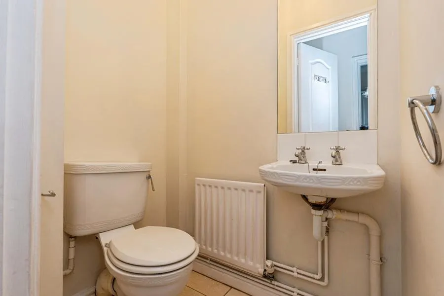 The Orchard, Virginia Water, GU25, photo 20