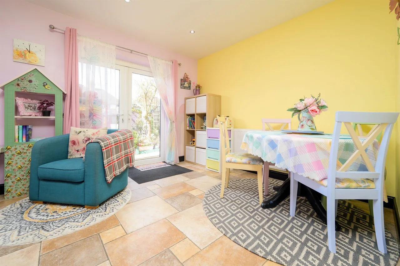 Kingsley Road, Kettering, NN14, photo 8