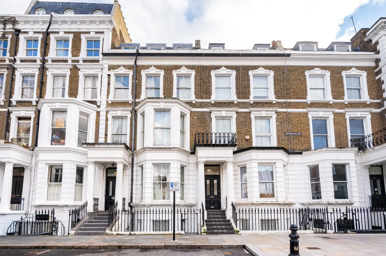 Flat 5, 14 Hogarth Road, London, photo 12