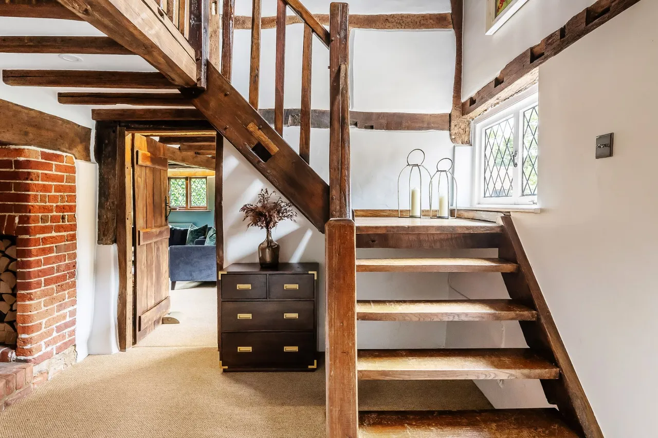 Eashing Lane, Godalming, GU7, photo 17
