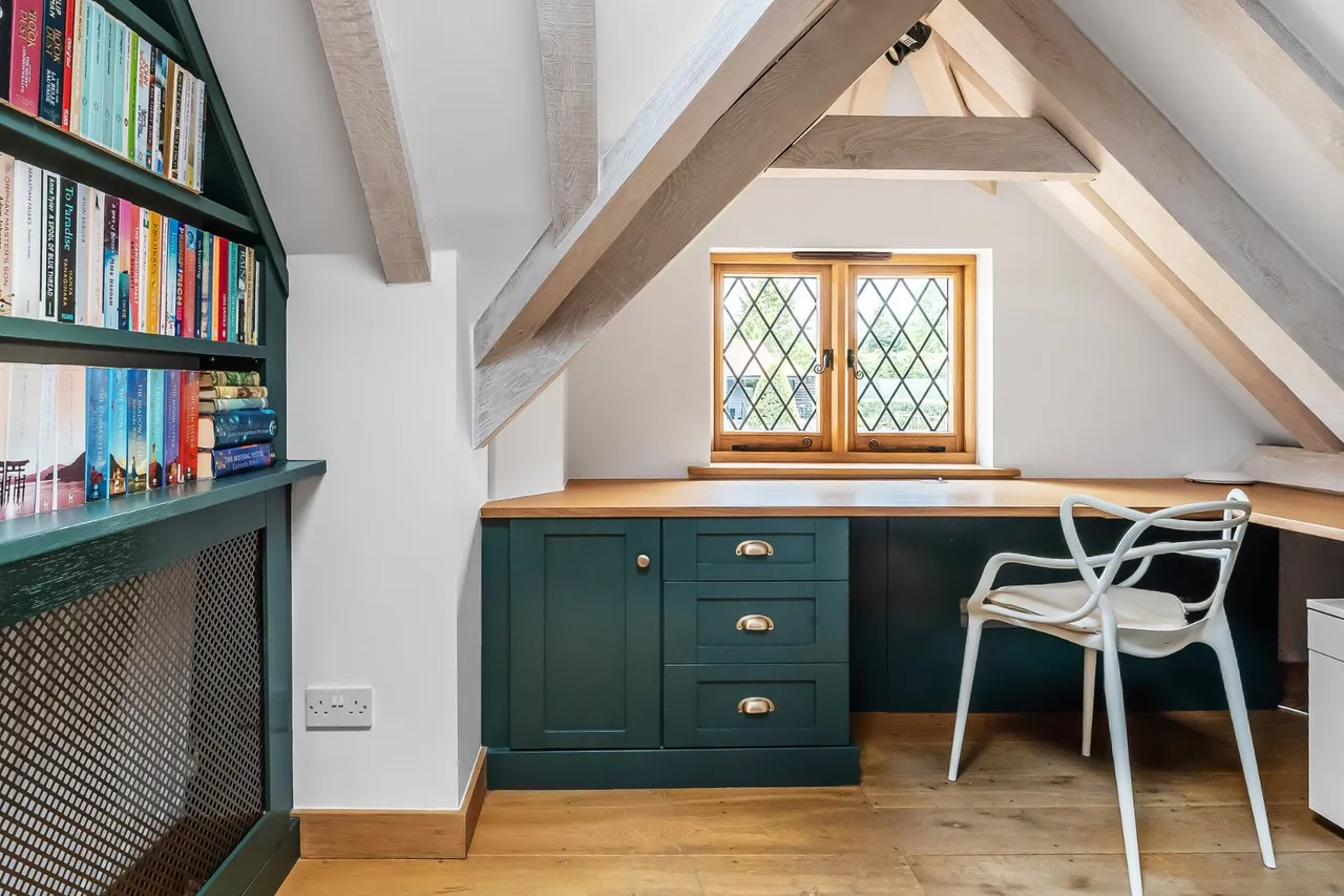 Eashing Lane, Godalming, GU7, photo 36