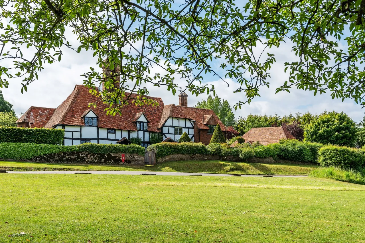 Eashing Lane, Godalming, GU7, photo 69