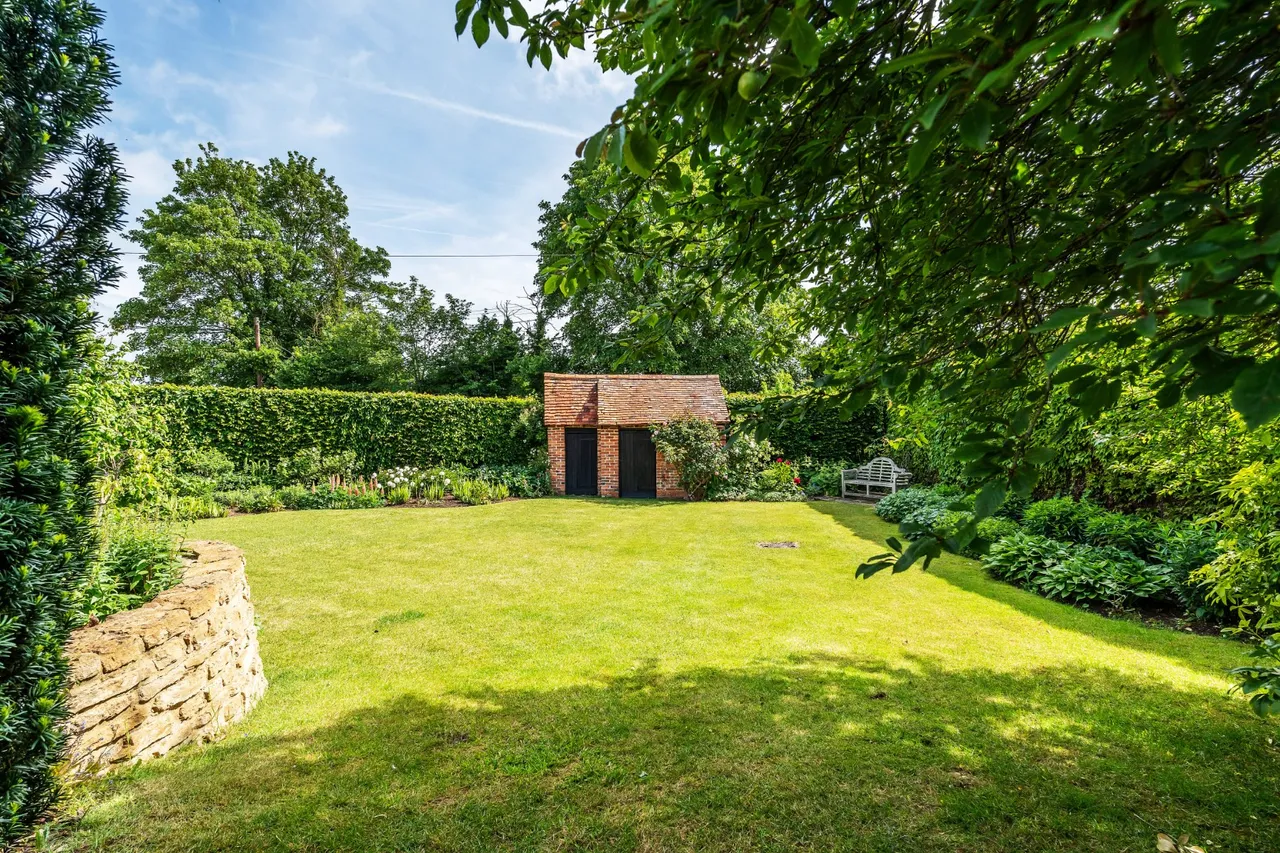 Eashing Lane, Godalming, GU7, photo 65