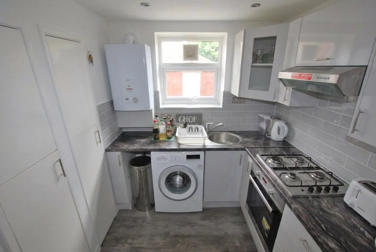 Arnewood Close, Roehampton, photo 6