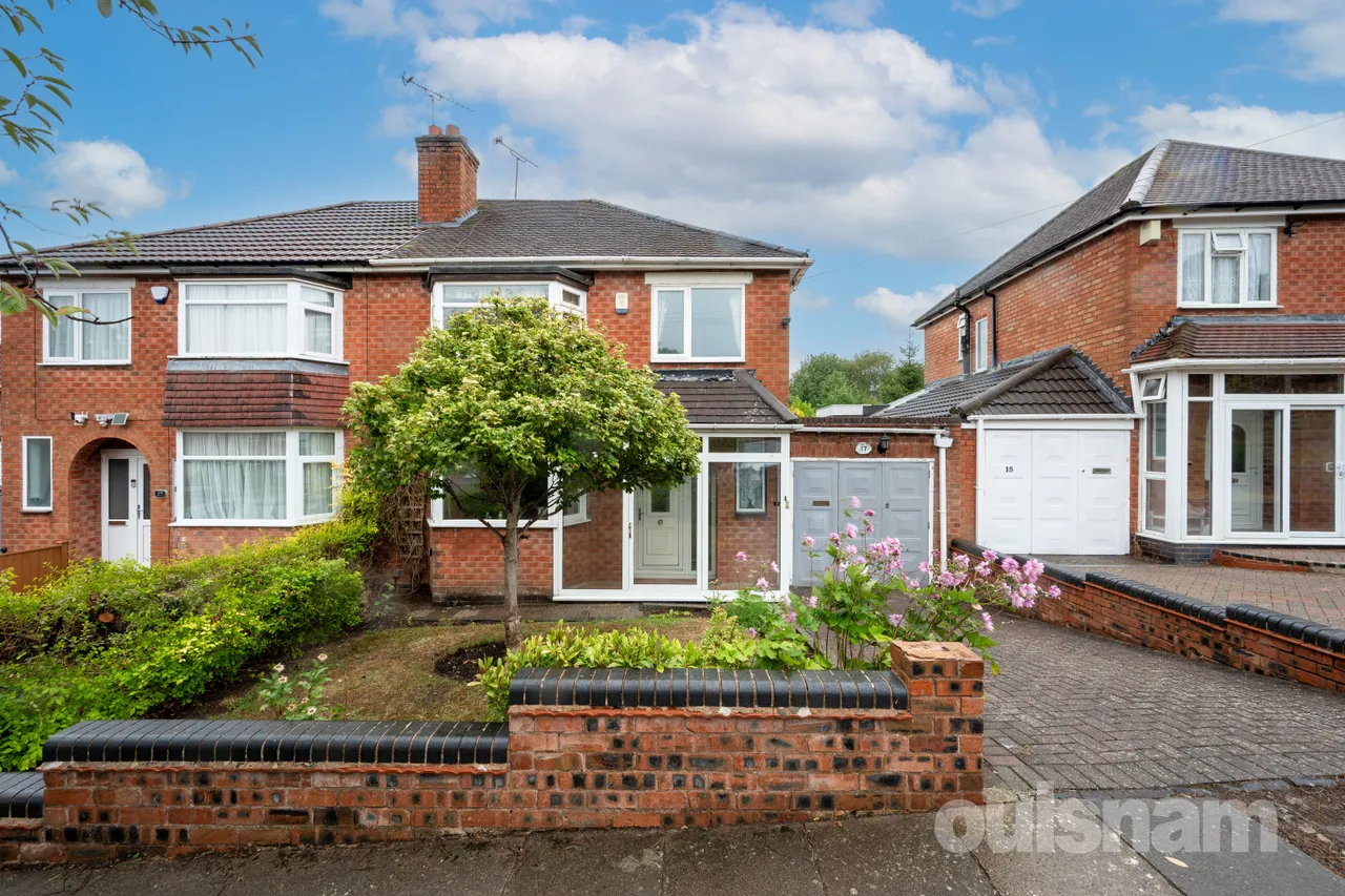3 bed house for sale — Cromwell Lane, Northfield, Birmingham, B31 1AB