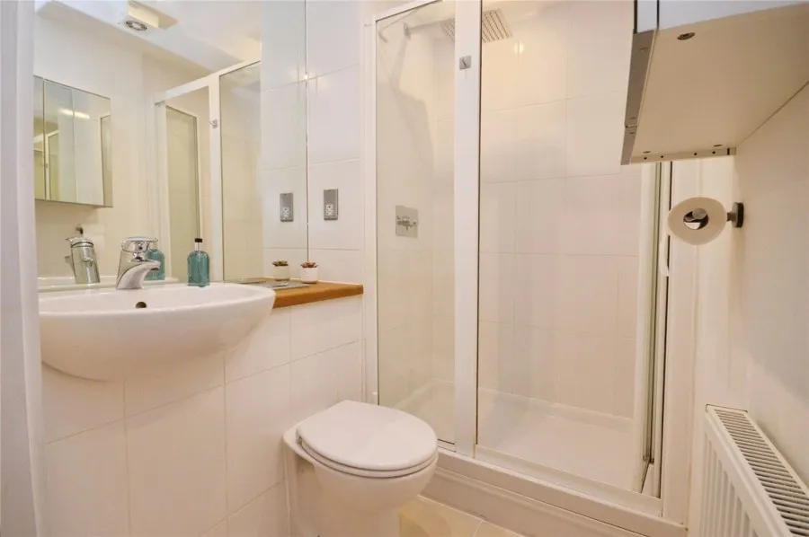 with 2 bedrooms in Stansted, CM24, photo 5