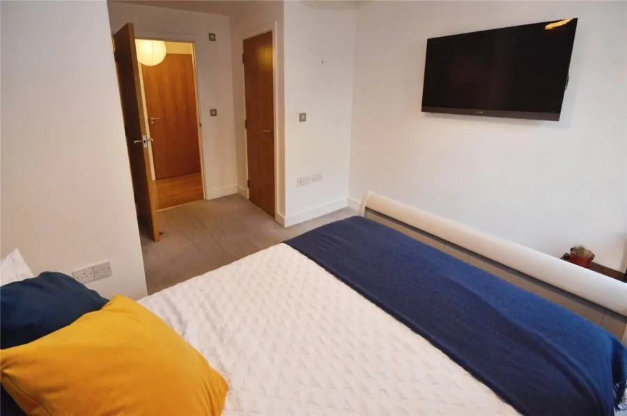 with 2 bedrooms in Stansted, CM24, photo 11