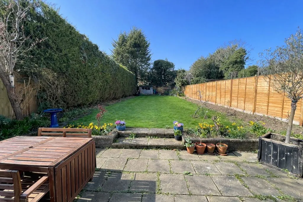 Malthouse Square, Beaconsfield HP9 2LD, photo 2