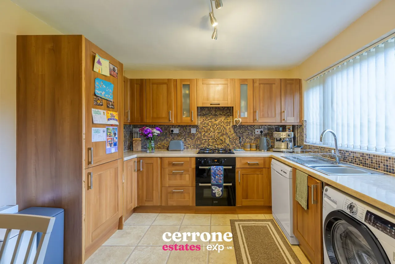 Byland Close, Bromsgrove, B61 7PL, photo 2
