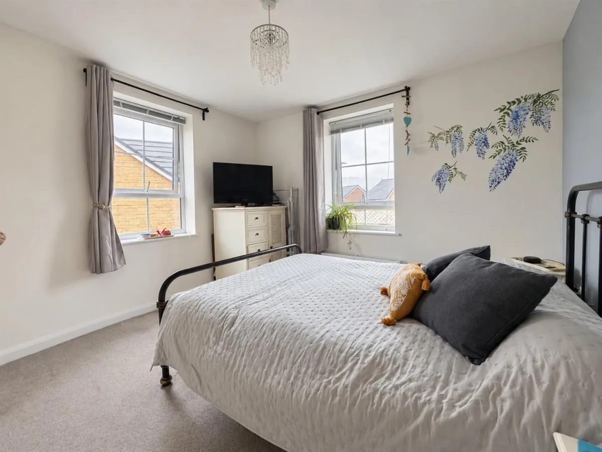 Clutterbuck Close, Leonard Stanley, GL10, photo 6