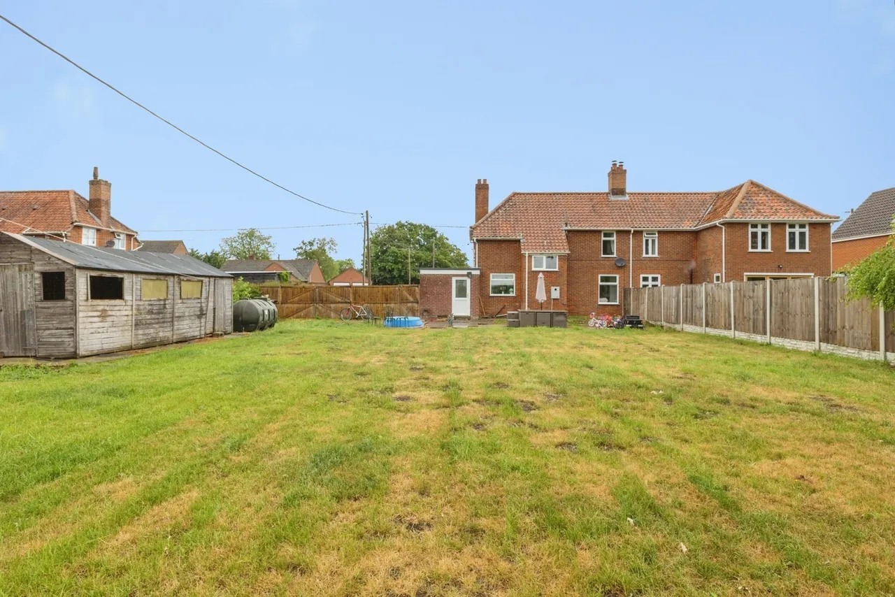 The Turnpike, Bunwell, Norwich, Norfolk, NR16, photo 16