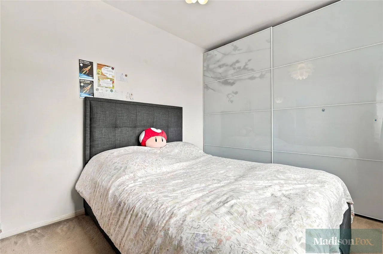 Fletcher Road, Chigwell, IG7, photo 13