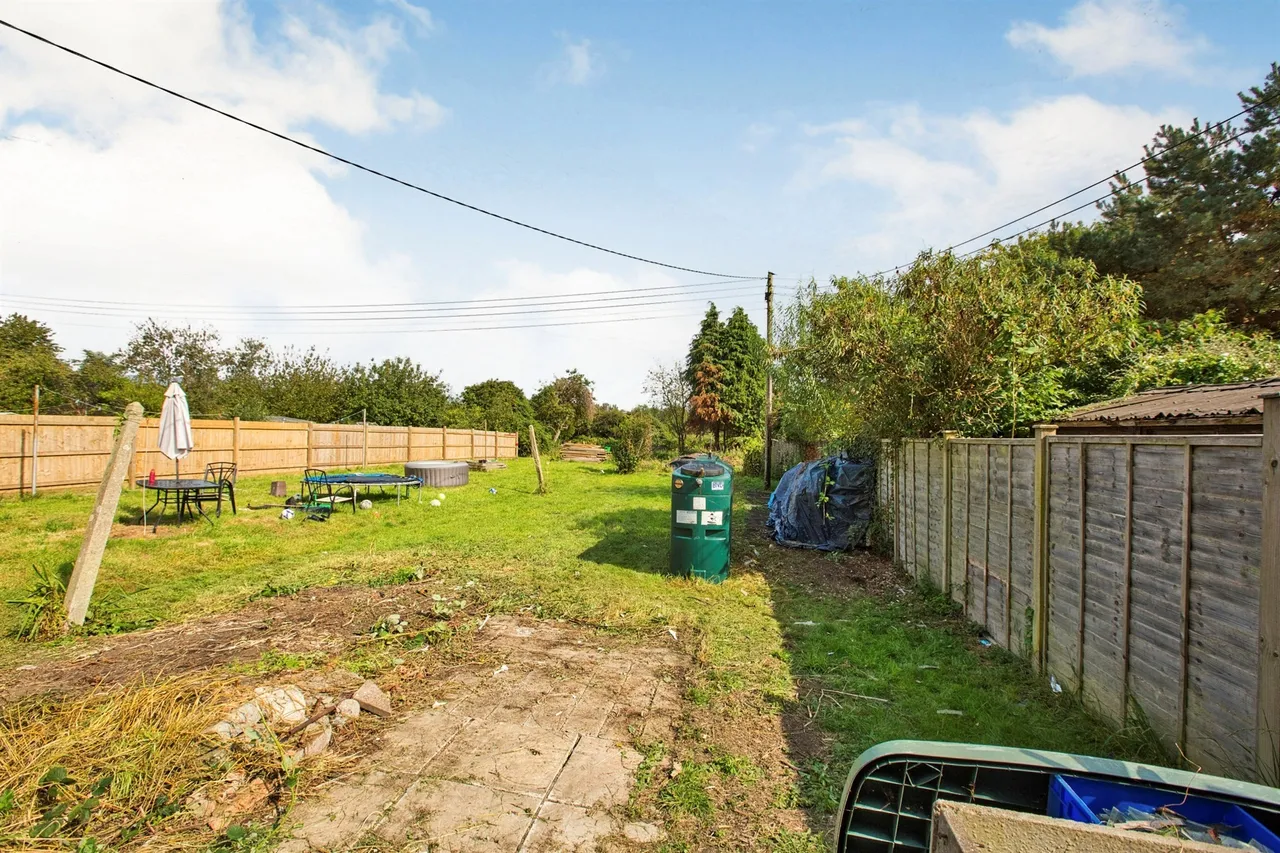Montacute Road, Tintinhull, YEOVIL, photo 12