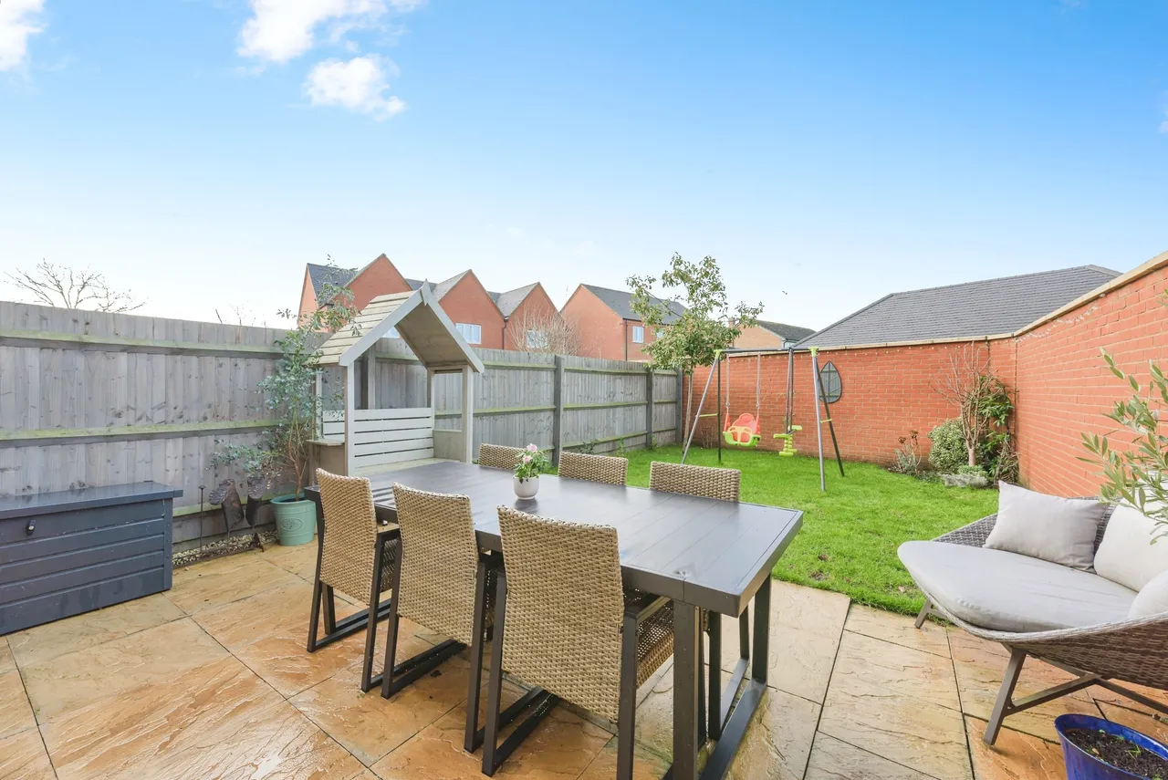 Manor Lane, Tamworth, B79, photo 13