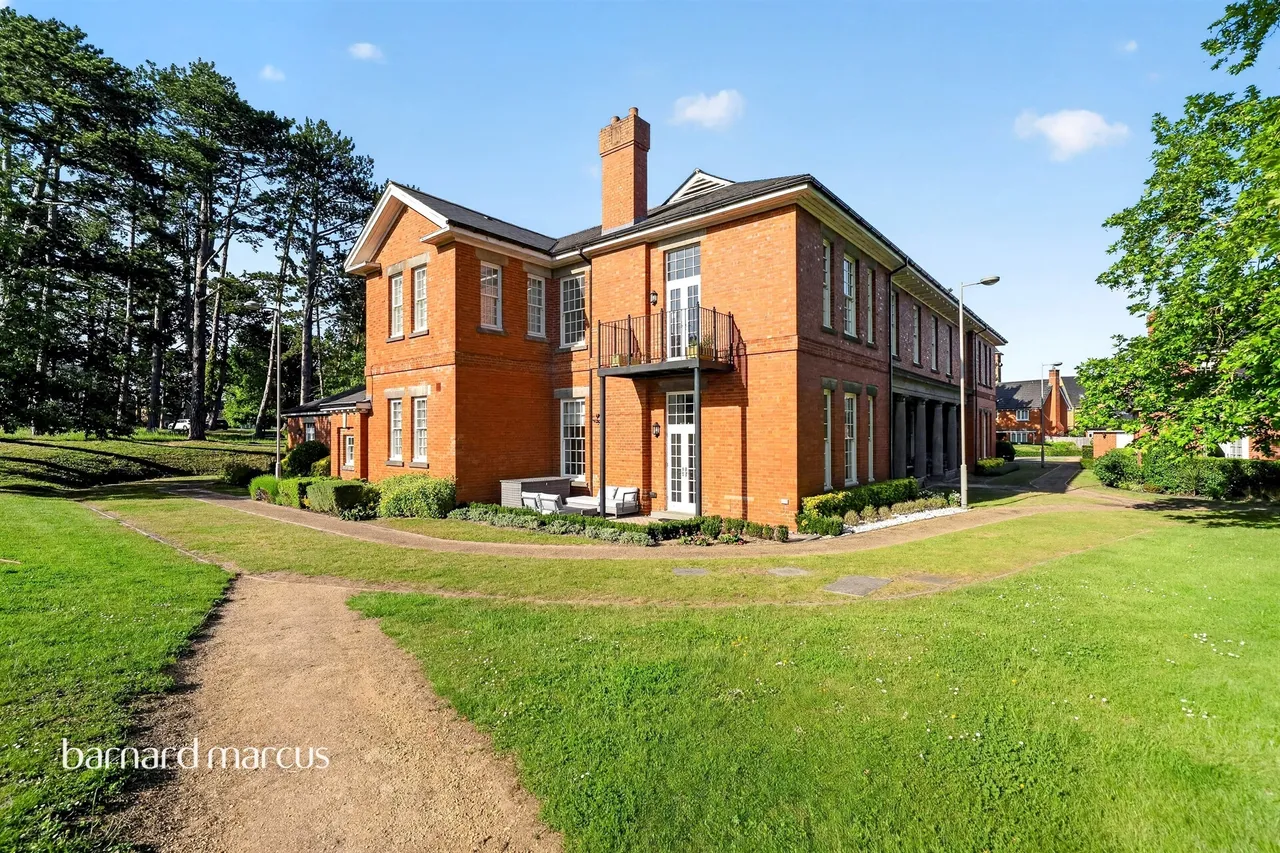 Glanville Way, EPSOM, photo 12