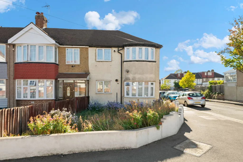 Castle Road, Northolt, UB5, photo 13