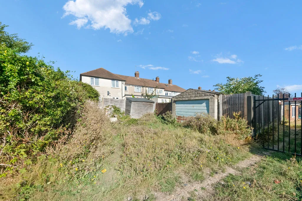 Castle Road, Northolt, UB5, photo 8