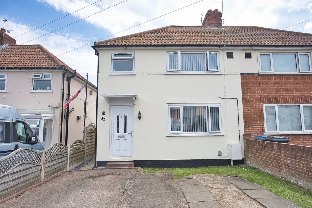 3 bed house for sale, Cavell Square, Deal, CT14