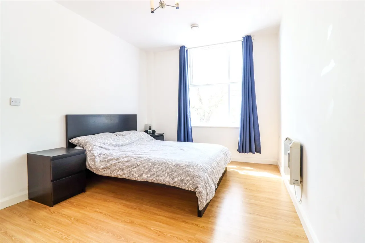 Upper Street, Fleet, Hampshire, GU51 3PE, photo 5