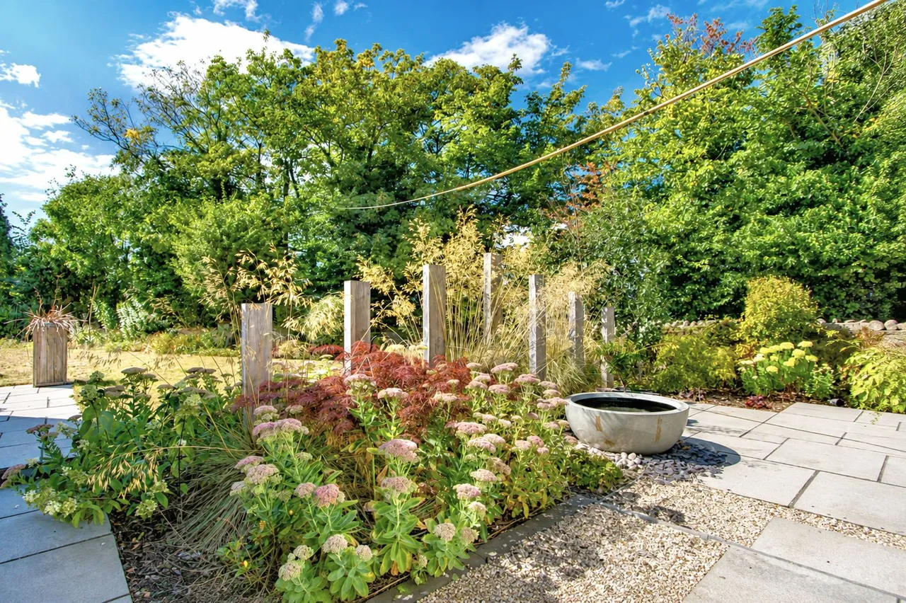 Knole Close, Lower Almondsbury, photo 11