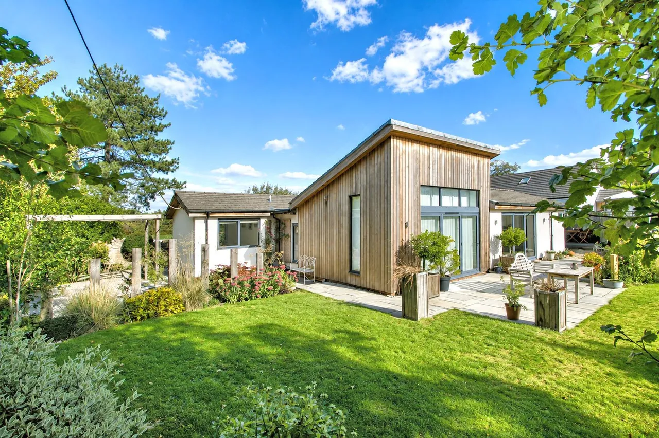 Knole Close, Lower Almondsbury, photo 5