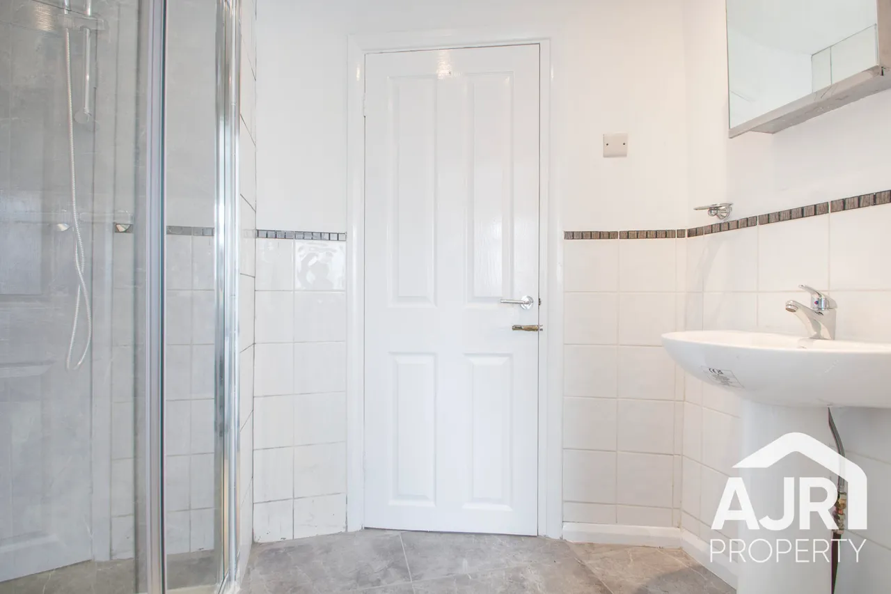 Ivy Close, Dartford, DA1, photo 8