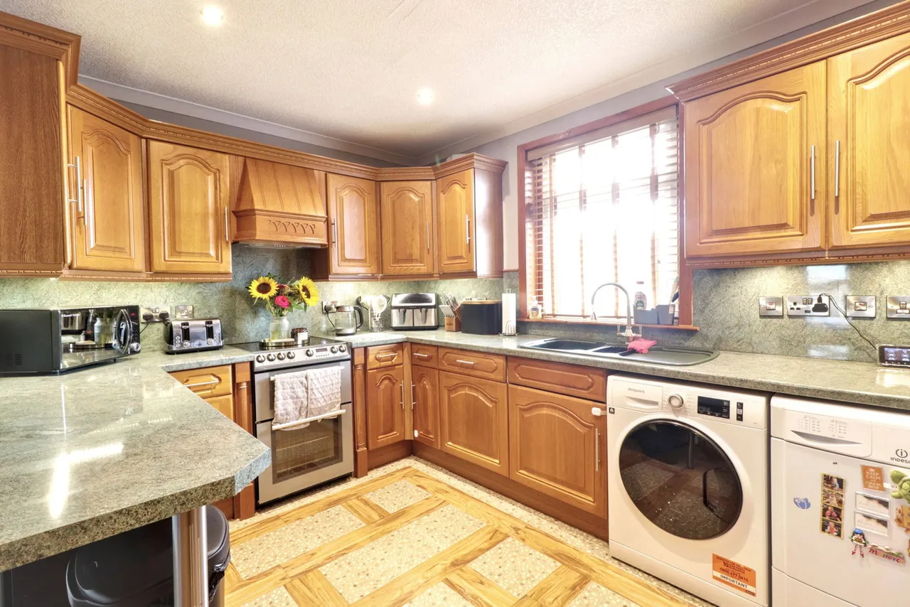Alvingham Avenue, Castle Douglas, DG7 1JF, photo 7
