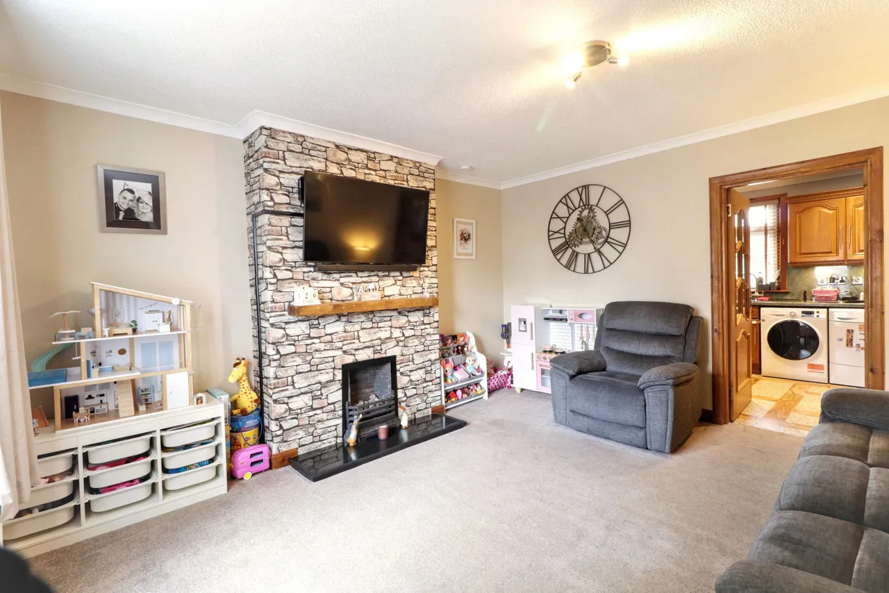 Alvingham Avenue, Castle Douglas, DG7 1JF, photo 2