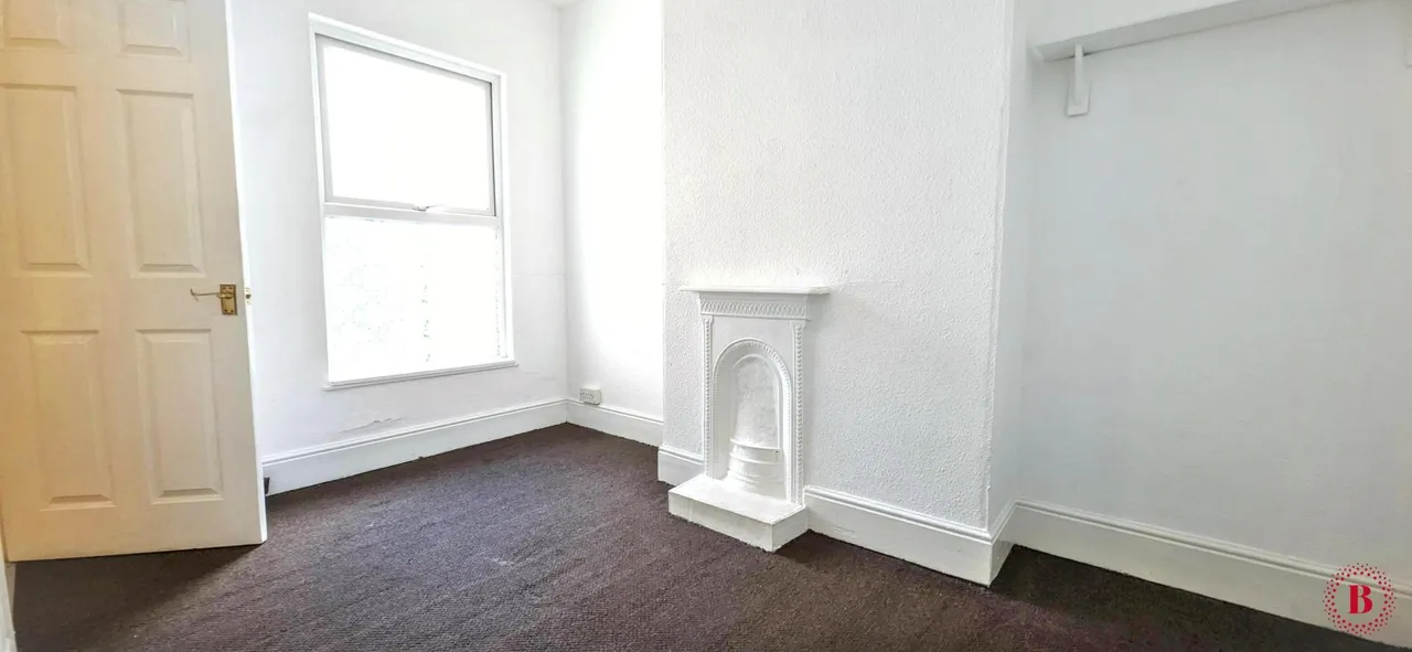Cross Street, Kettlebrook, B77, photo 9