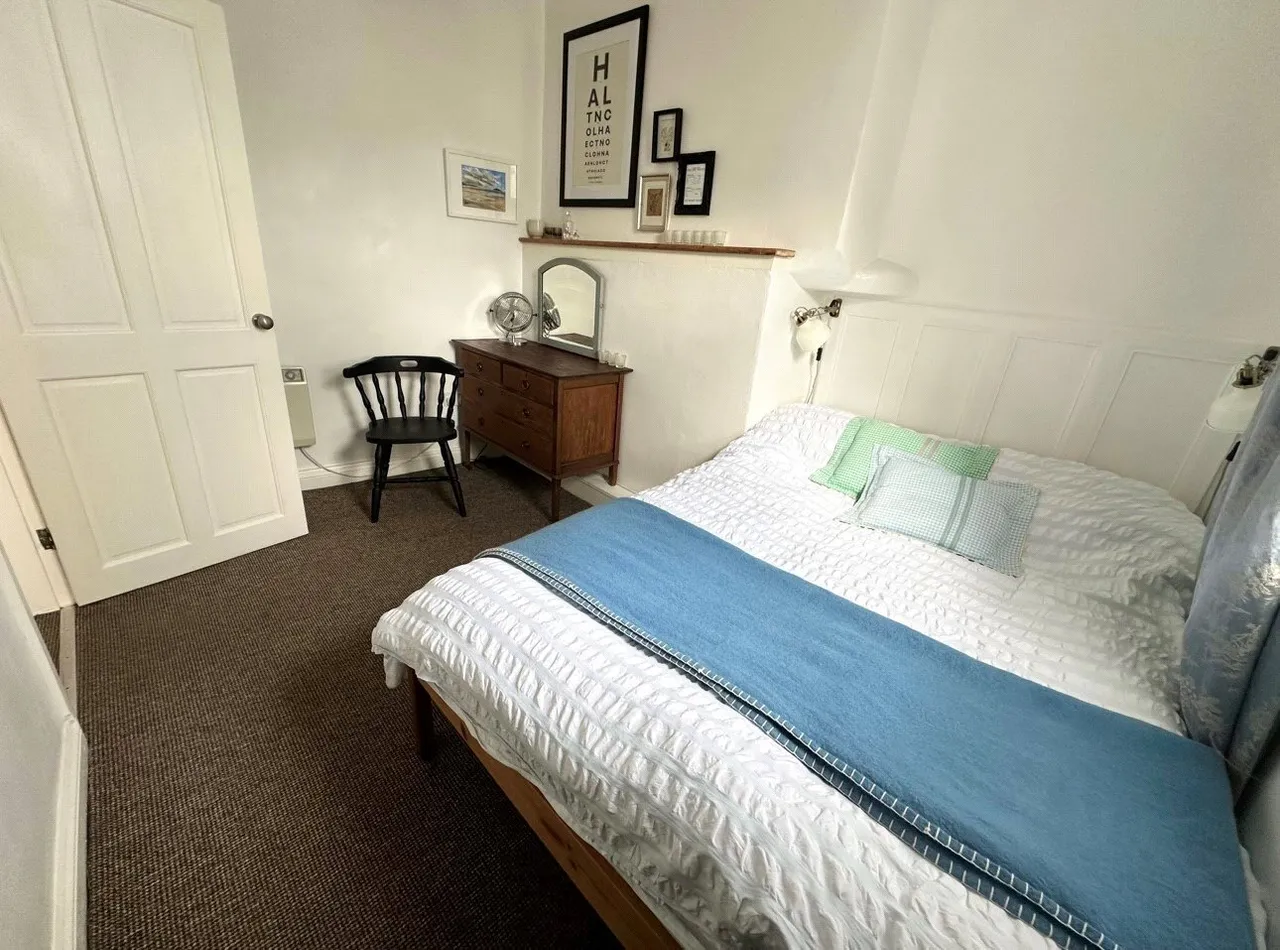 Bridge Street, Caernarfon, LL55, photo 19