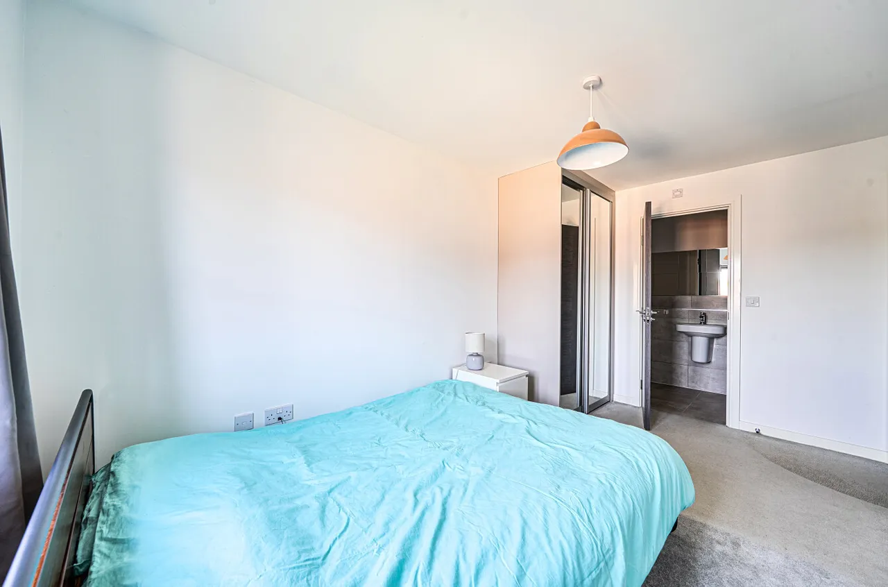 Chapman Drive, Binfield, Bracknell, Berkshire, RG42 4GD, photo 14