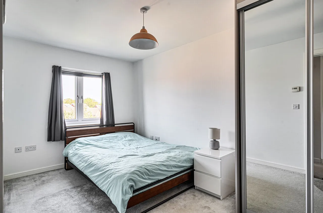 Chapman Drive, Binfield, Bracknell, Berkshire, RG42 4GD, photo 7