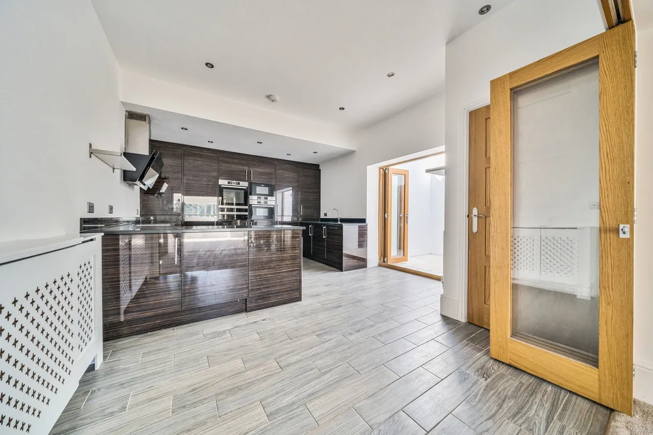 Court Road, Kent, BR6, photo 13