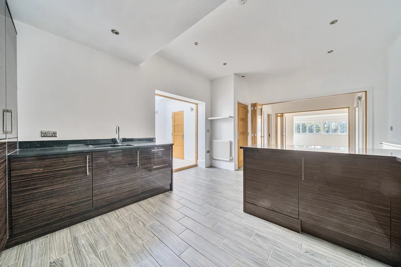 Court Road, Kent, BR6, photo 16