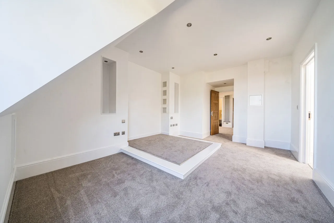 Court Road, Kent, BR6, photo 11