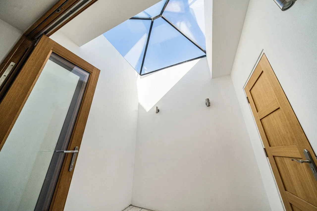 Court Road, Kent, BR6, photo 17