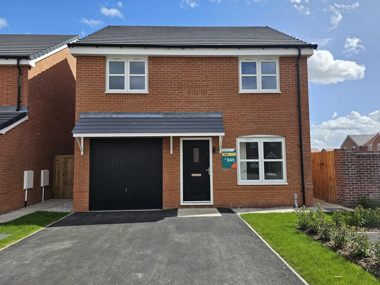 3 bed house to rent, Oak Road, Deeside, CH5