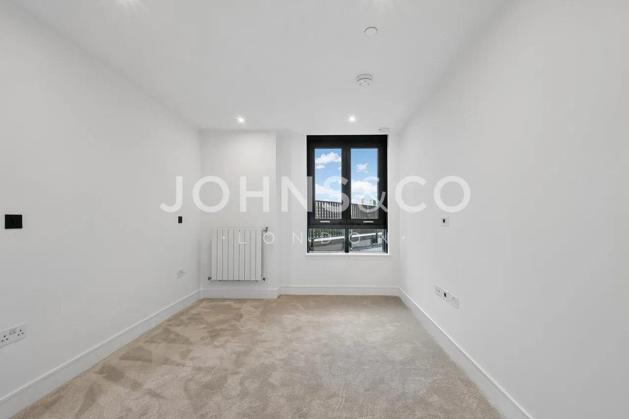 Redwood Tower, Twelve Trees Park, E15, photo 10