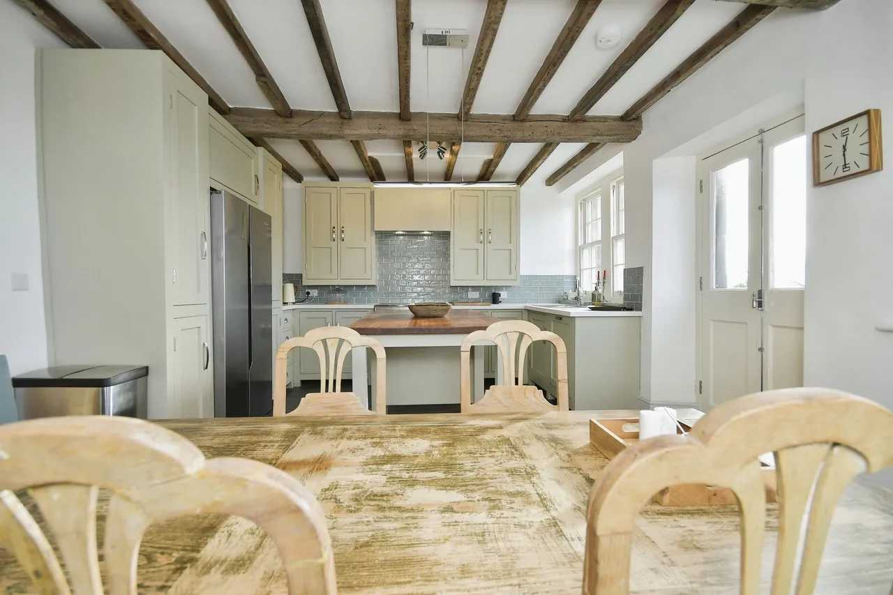 Buxton Road, Longnor, Buxton, Staffordshire, SK17, photo 5