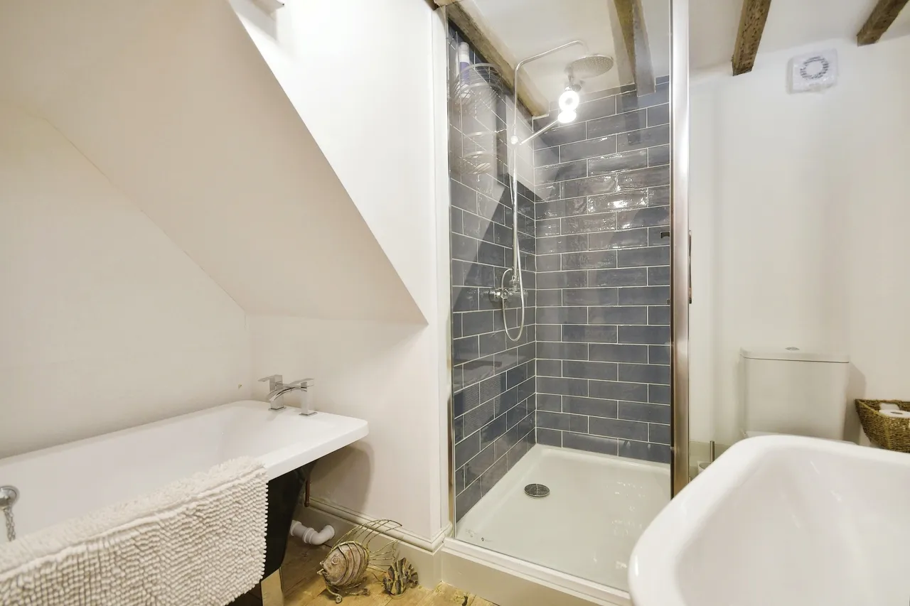 Buxton Road, Longnor, Buxton, Staffordshire, SK17, photo 3