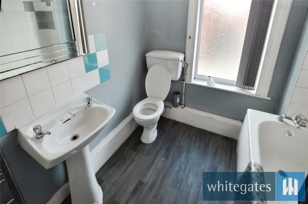 Brompton Terrace, Leeds, LS11, photo 13