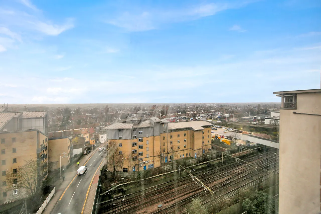 Flat 47 Spectrum Tower, 2-20 Hainault Street, London, IG1 4GZ, photo 14