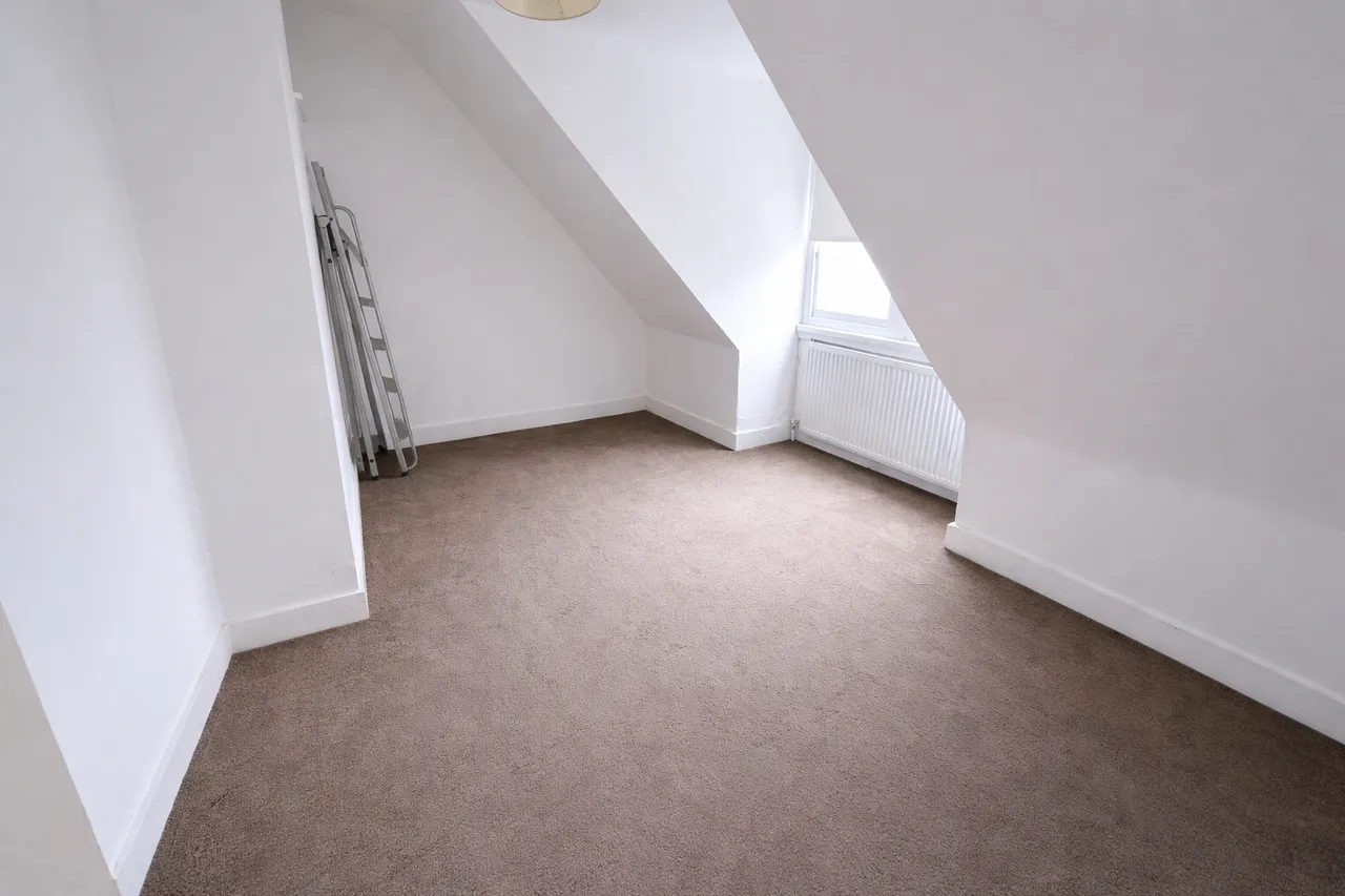 Radnor Park Crescent, Folkestone, CT19, photo 7