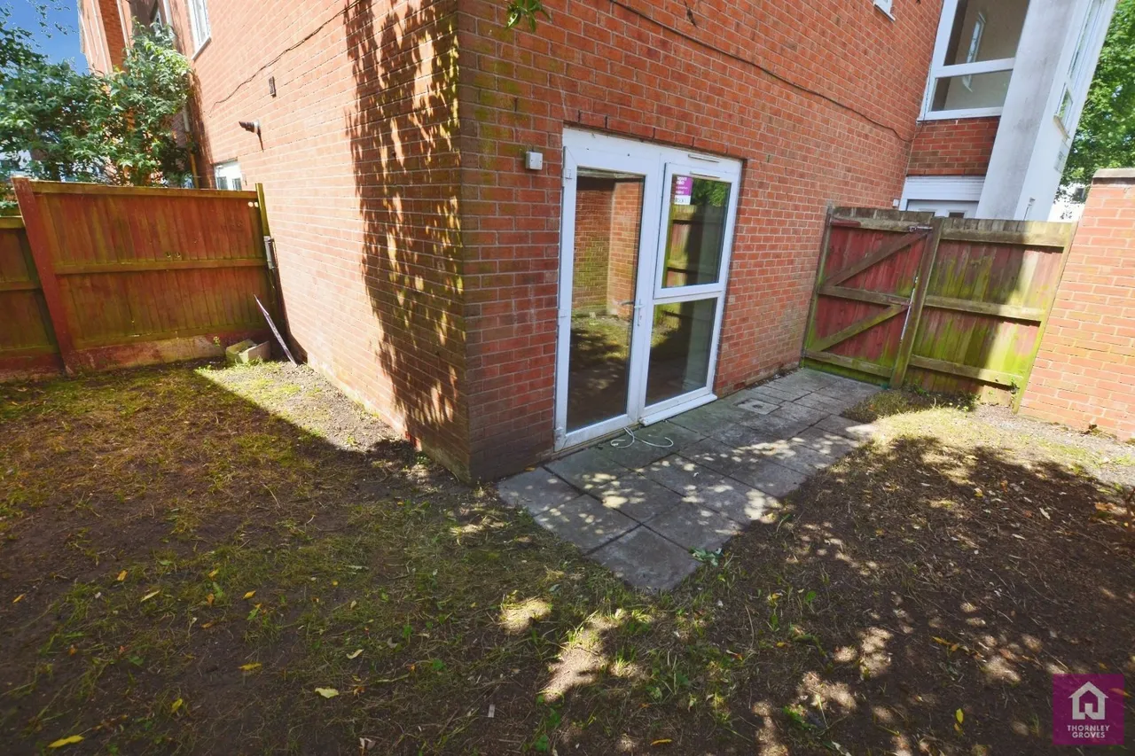 Greengage, Grove Village, M13, photo 17